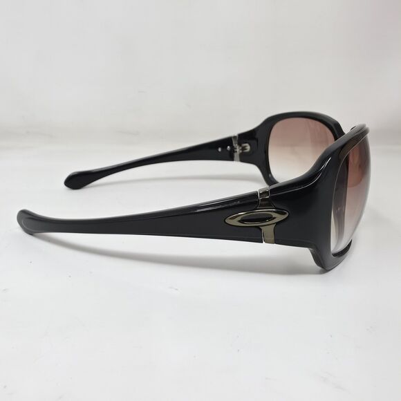 Y2K Oakley Women\'s Script Wrap Sunglasses Black Frame Gradient Lenses Case Bag main image 10